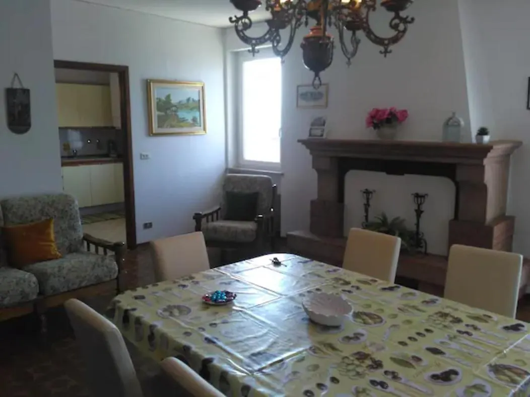 Attico Nel Borgo Διαμέρισμα Pai 0*, Torri Del Benaco